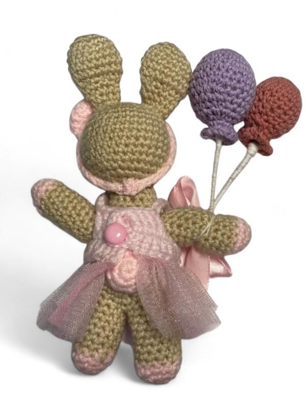 Conejo con vestido - Image 2